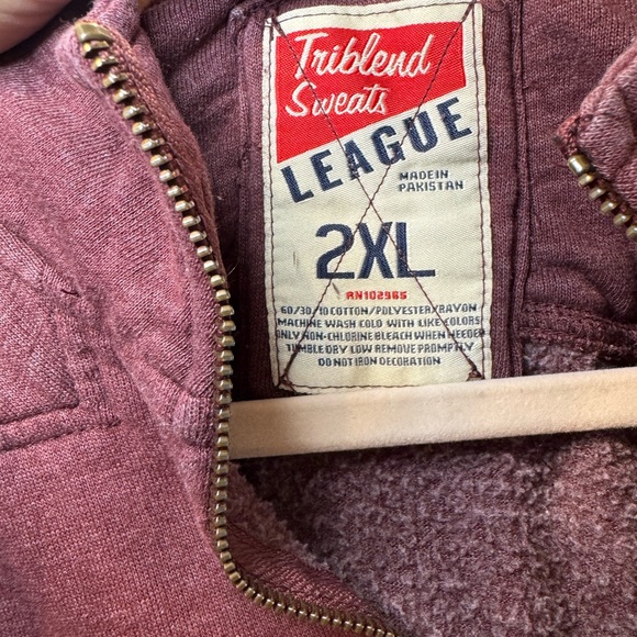 Loyola Quarter Zip - Picture 4 of 7